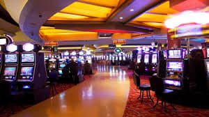 poker game APP နှင့် browser နှိုင်းယှဉ် Myanmar mobile gaming experience